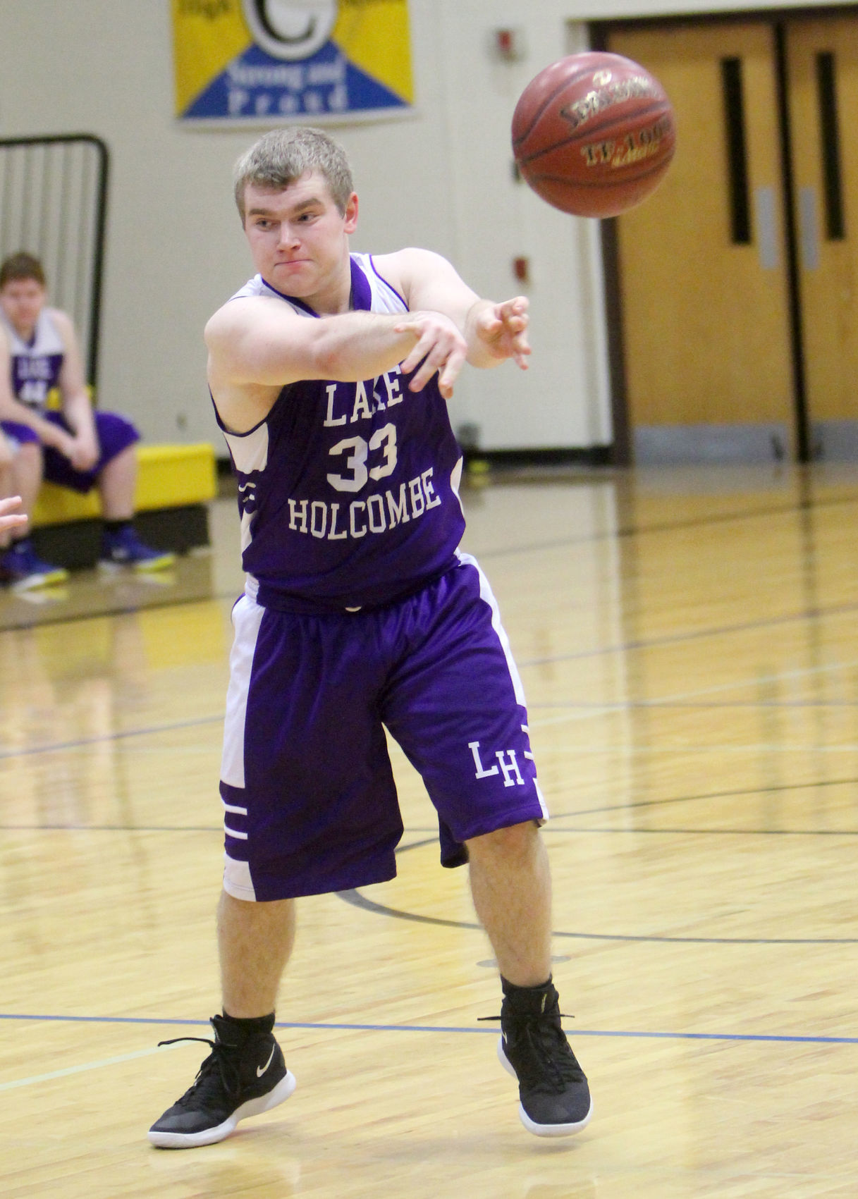 Lake Holcombe at Cornell boys basketball 1-10-19